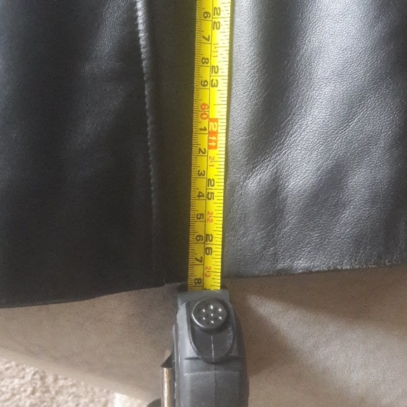 Ladies coat - Picture 15 of 16